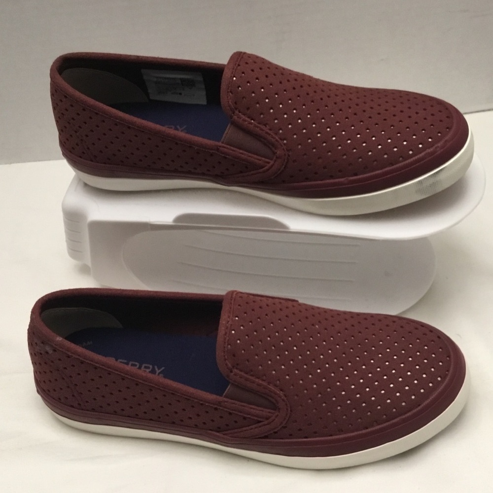 SPERRY SHOES